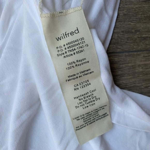 Aritzia Wilfred free T-Shirt V-neck Short Sleeve Size XS - Picture 7 of 10